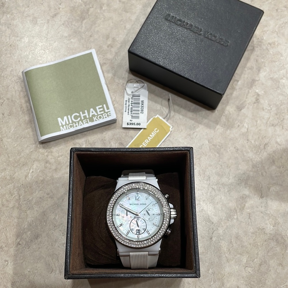 Michael Kors Bel Aire ceramic white crystal Chrono ladies Watch MK-5392 Euc box